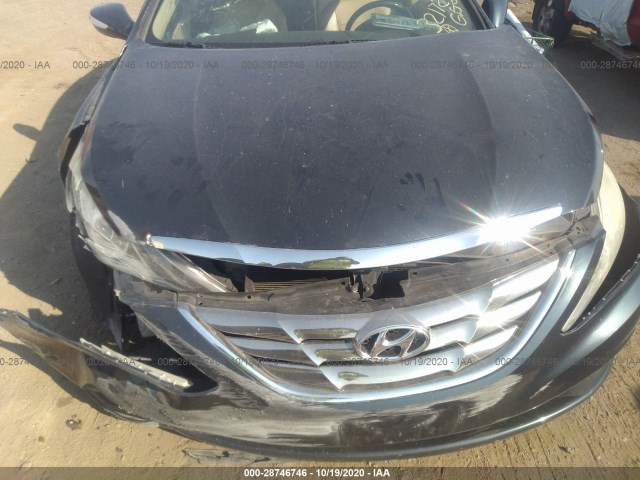 Photo 9 VIN: 5NPEC4AC2BH120207 - HYUNDAI SONATA 