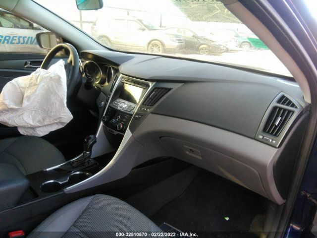 Photo 4 VIN: 5NPEC4AC2BH132745 - HYUNDAI SONATA 