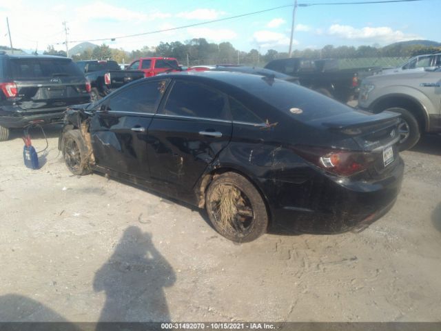 Photo 2 VIN: 5NPEC4AC2BH137623 - HYUNDAI SONATA 