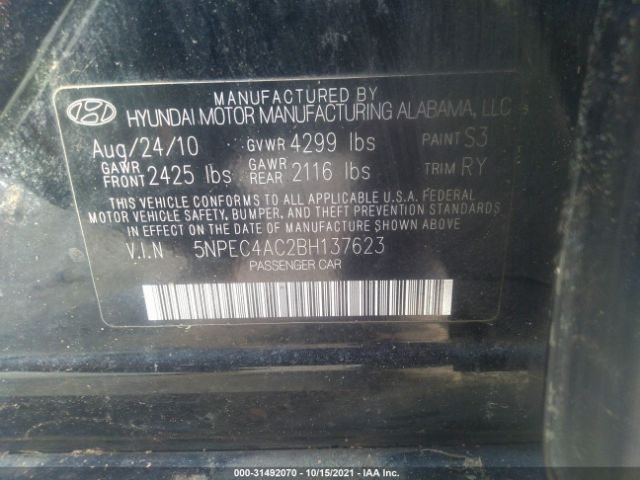 Photo 8 VIN: 5NPEC4AC2BH137623 - HYUNDAI SONATA 