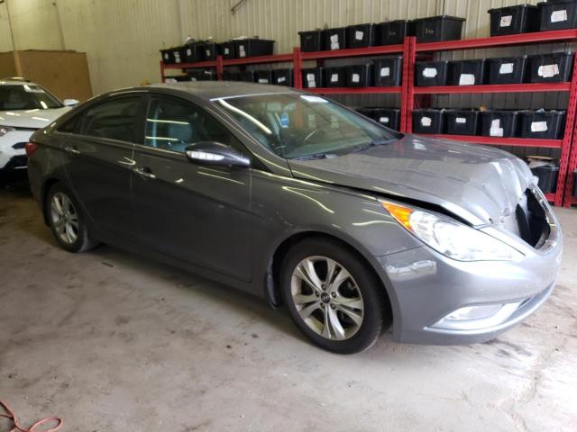 Photo 3 VIN: 5NPEC4AC2BH137850 - HYUNDAI SONATA SE 