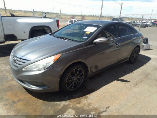 Photo 1 VIN: 5NPEC4AC2BH137881 - HYUNDAI SONATA 