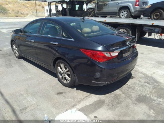 Photo 2 VIN: 5NPEC4AC2BH144667 - HYUNDAI SONATA 