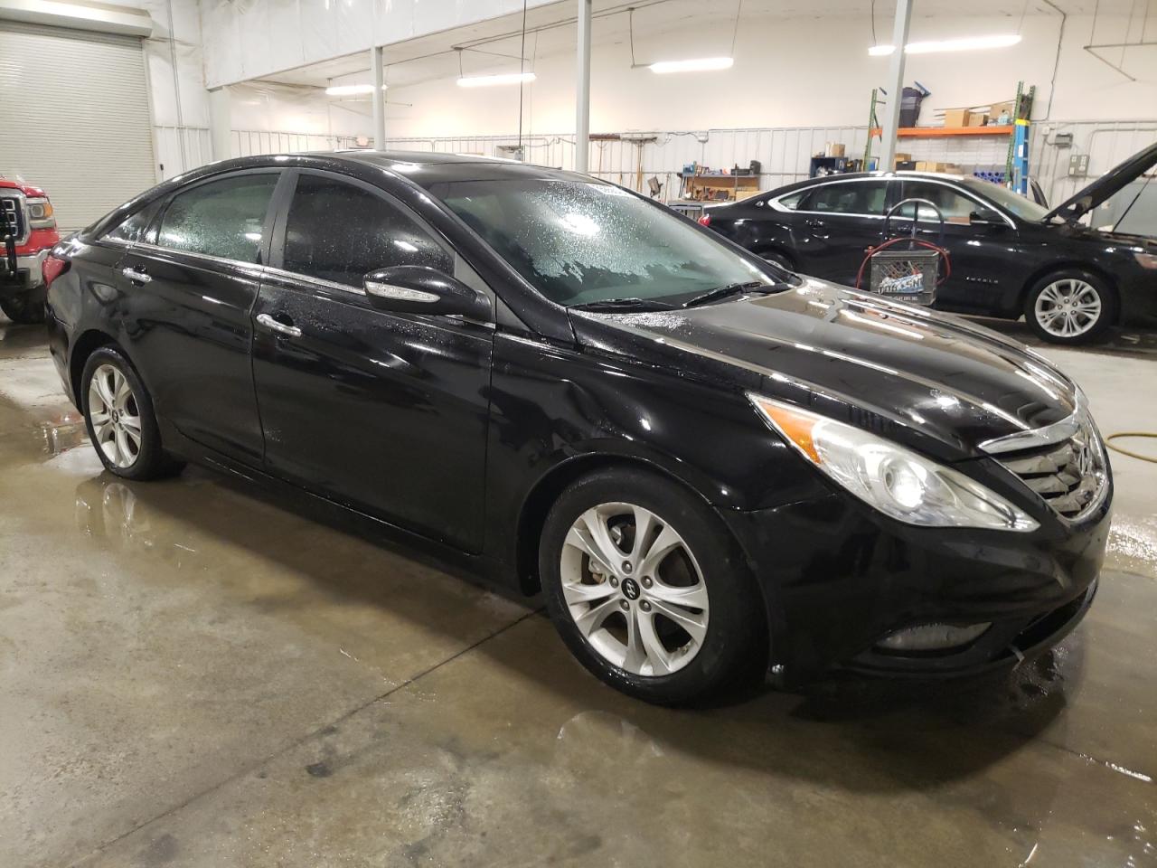 Photo 3 VIN: 5NPEC4AC2BH154535 - HYUNDAI SONATA 