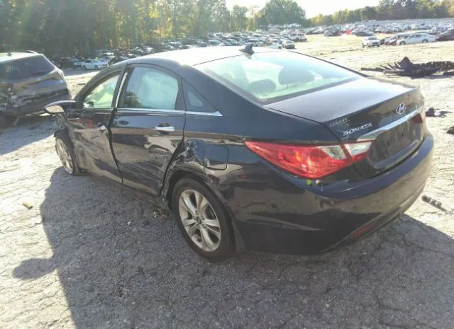 Photo 2 VIN: 5NPEC4AC2BH164191 - HYUNDAI SONATA 