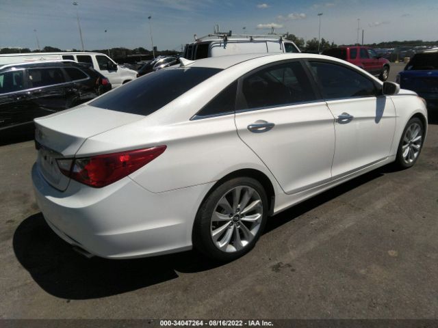 Photo 3 VIN: 5NPEC4AC2BH235048 - HYUNDAI SONATA 