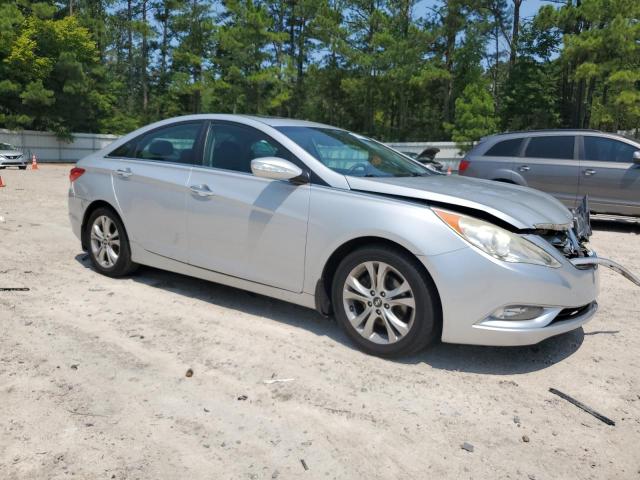 Photo 3 VIN: 5NPEC4AC2BH255574 - HYUNDAI SONATA SE 