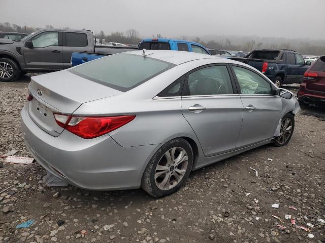 Photo 2 VIN: 5NPEC4AC2BH262959 - HYUNDAI SONATA SE 