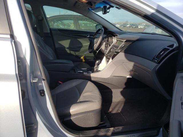 Photo 4 VIN: 5NPEC4AC2BH268213 - HYUNDAI SONATA SE 