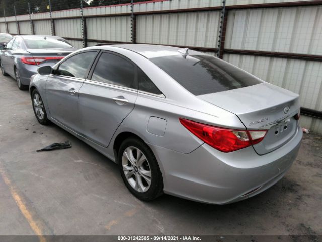 Photo 2 VIN: 5NPEC4AC2BH271287 - HYUNDAI SONATA 