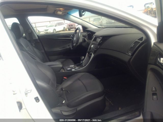 Photo 4 VIN: 5NPEC4AC2BH278823 - HYUNDAI SONATA 