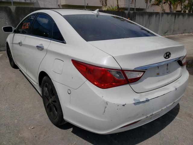 Photo 2 VIN: 5NPEC4AC2BH297095 - HYUNDAI SONATA 