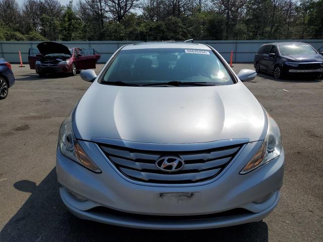 Photo 4 VIN: 5NPEC4AC2BH304269 - HYUNDAI SONATA SE 