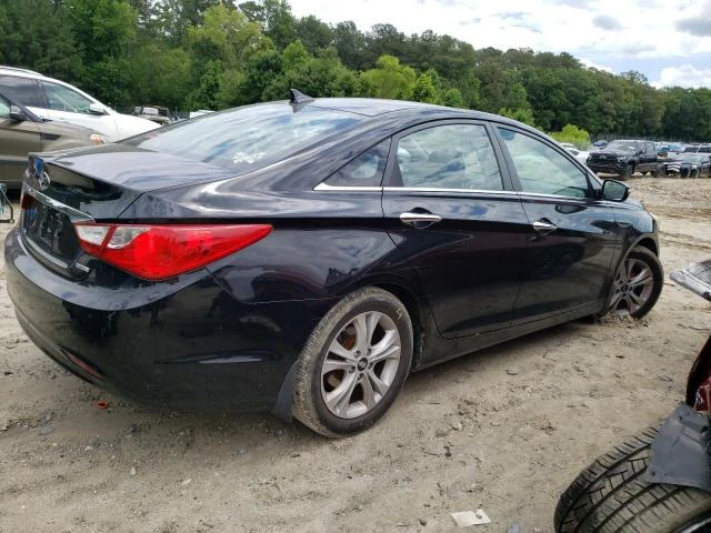 Photo 2 VIN: 5NPEC4AC2BH307558 - HYUNDAI SONATA SE 