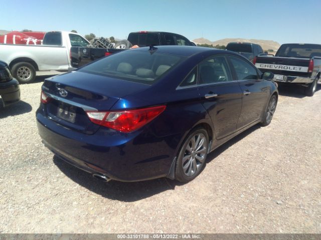 Photo 3 VIN: 5NPEC4AC2CH325978 - HYUNDAI SONATA 