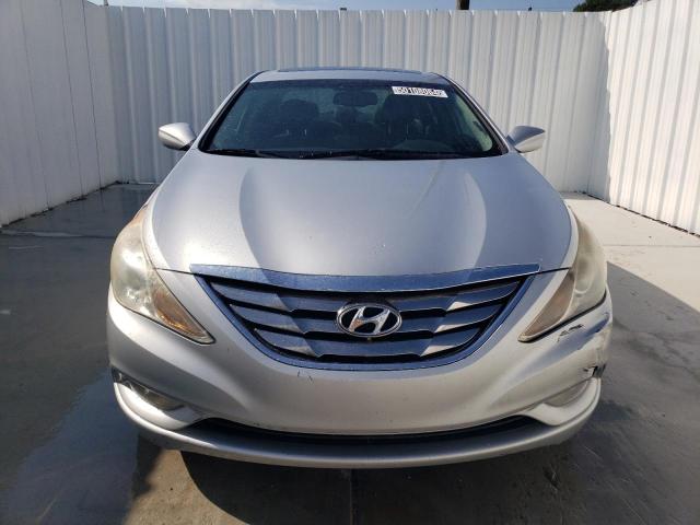 Photo 4 VIN: 5NPEC4AC2CH355725 - HYUNDAI SONATA 