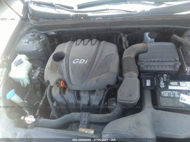 Photo 9 VIN: 5NPEC4AC2CH365686 - HYUNDAI SONATA 