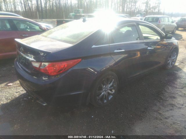 Photo 3 VIN: 5NPEC4AC2CH373187 - HYUNDAI SONATA 