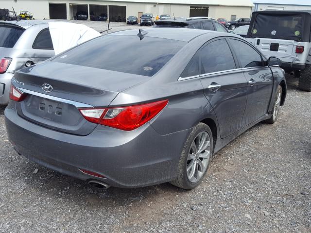 Photo 3 VIN: 5NPEC4AC2CH385744 - HYUNDAI SONATA SE 