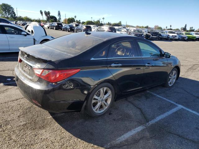 Photo 2 VIN: 5NPEC4AC2CH390944 - HYUNDAI SONATA SE 