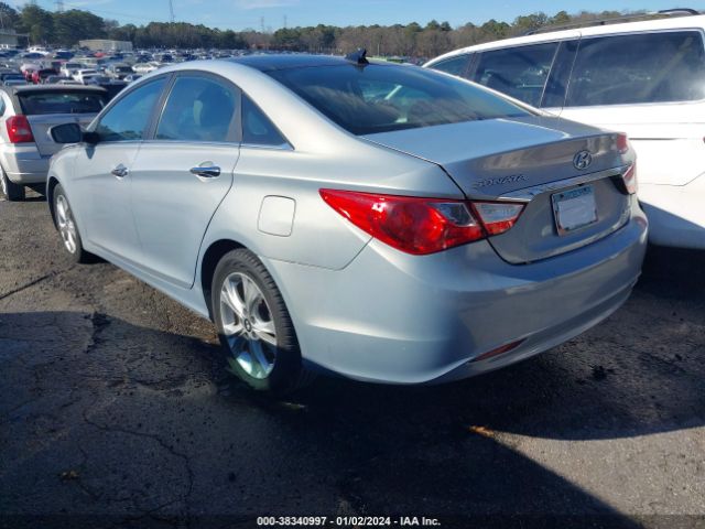 Photo 2 VIN: 5NPEC4AC2CH408147 - HYUNDAI SONATA 