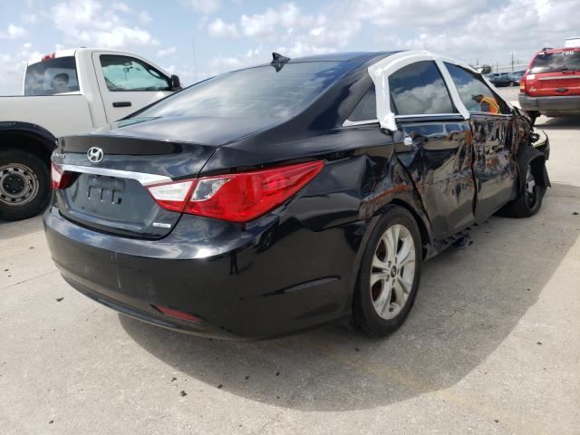 Photo 3 VIN: 5NPEC4AC2CH414112 - HYUNDAI SONATA SE 