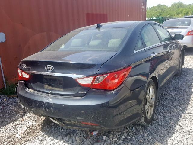 Photo 3 VIN: 5NPEC4AC2CH440256 - HYUNDAI SONATA SE 