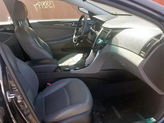 Photo 4 VIN: 5NPEC4AC2CH440256 - HYUNDAI SONATA SE 