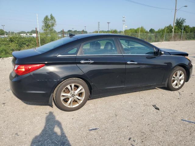 Photo 2 VIN: 5NPEC4AC2CH484449 - HYUNDAI SONATA SE 