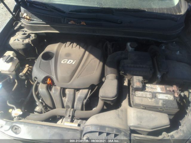 Photo 9 VIN: 5NPEC4AC2DH541394 - HYUNDAI SONATA 