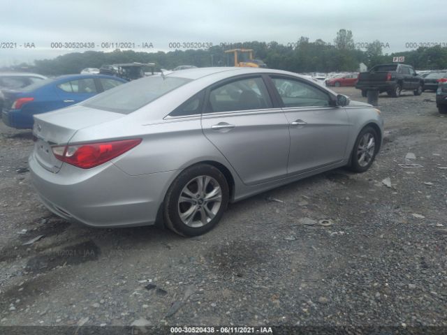 Photo 3 VIN: 5NPEC4AC2DH549530 - HYUNDAI SONATA 