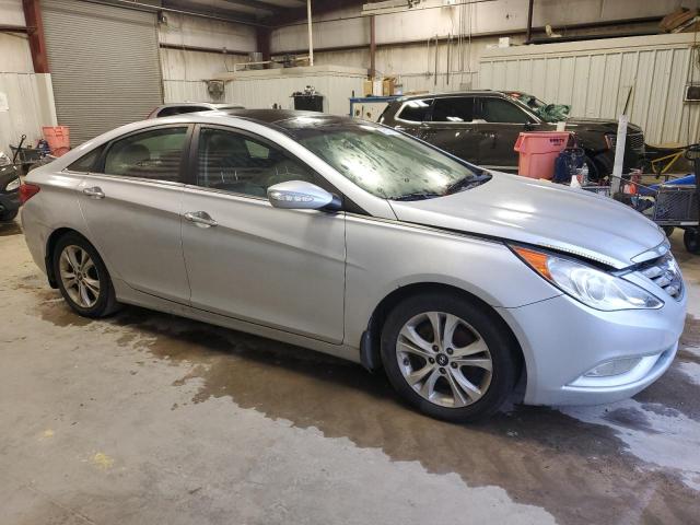 Photo 3 VIN: 5NPEC4AC2DH561189 - HYUNDAI SONATA SPO 