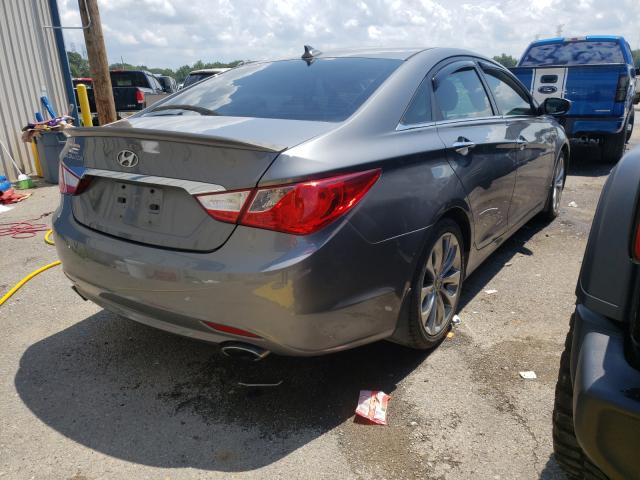 Photo 3 VIN: 5NPEC4AC2DH577599 - HYUNDAI SONATA SE 