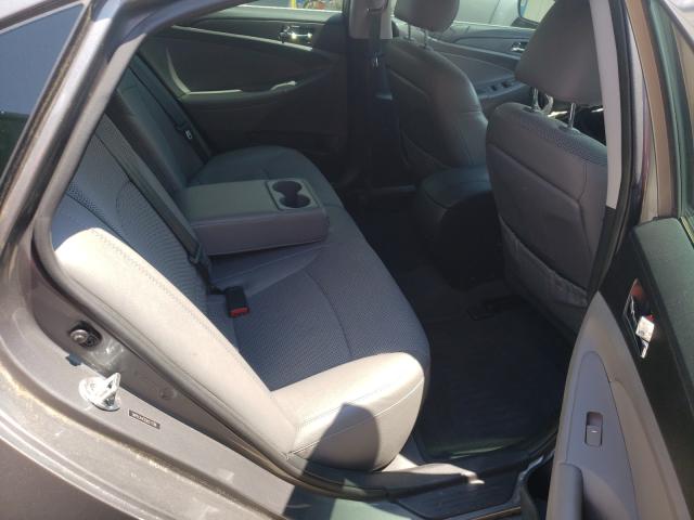 Photo 5 VIN: 5NPEC4AC2DH577599 - HYUNDAI SONATA SE 