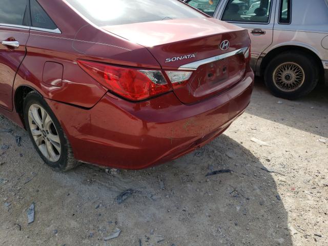 Photo 8 VIN: 5NPEC4AC2DH579210 - HYUNDAI SONATA SE 