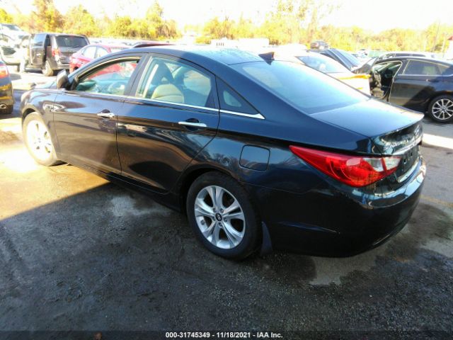 Photo 2 VIN: 5NPEC4AC2DH622072 - HYUNDAI SONATA 