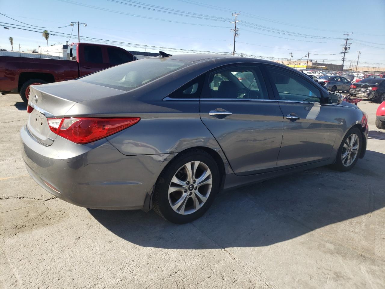 Photo 2 VIN: 5NPEC4AC2DH624713 - HYUNDAI SONATA 