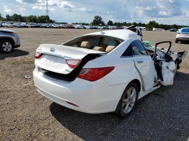 Photo 3 VIN: 5NPEC4AC2DH625991 - HYUNDAI SONATA SE 