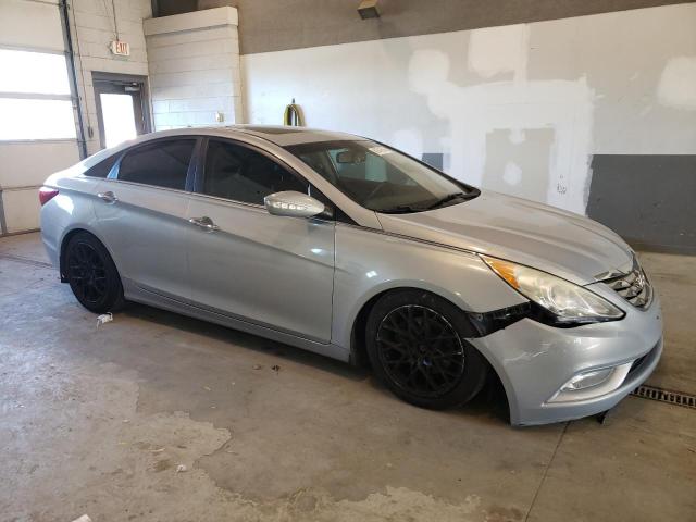 Photo 3 VIN: 5NPEC4AC2DH631628 - HYUNDAI SONATA 