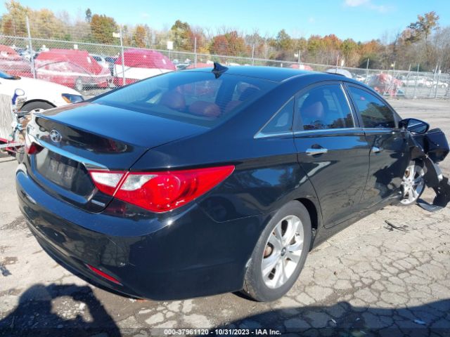 Photo 3 VIN: 5NPEC4AC2DH658148 - HYUNDAI SONATA 