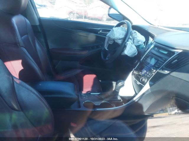 Photo 4 VIN: 5NPEC4AC2DH658148 - HYUNDAI SONATA 