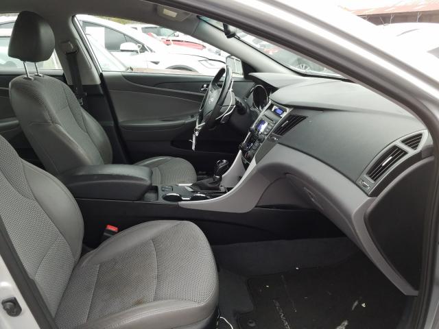 Photo 4 VIN: 5NPEC4AC2DH682062 - HYUNDAI SONATA SE 