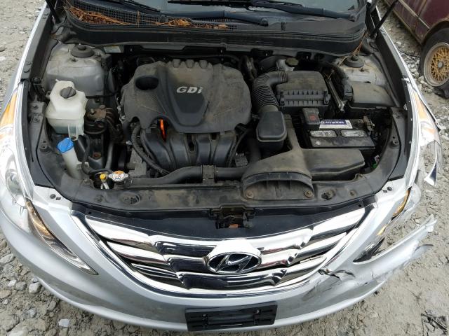 Photo 6 VIN: 5NPEC4AC2DH682062 - HYUNDAI SONATA SE 