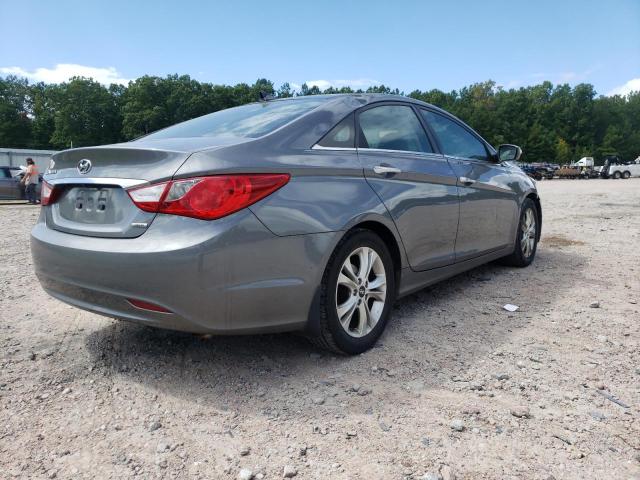 Photo 3 VIN: 5NPEC4AC2DH710653 - HYUNDAI SONATA SE 