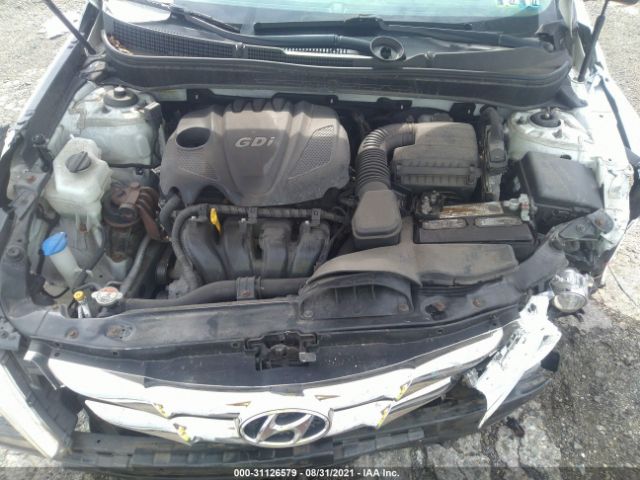 Photo 9 VIN: 5NPEC4AC2DH728425 - HYUNDAI SONATA 