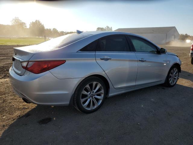 Photo 2 VIN: 5NPEC4AC2DH795655 - HYUNDAI SONATA SE 