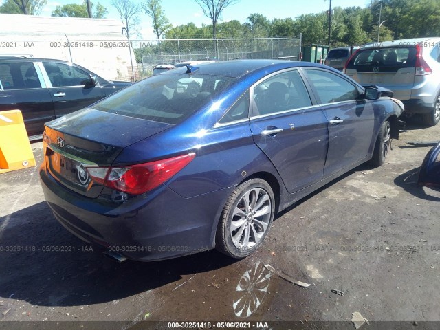 Photo 3 VIN: 5NPEC4AC2DH803706 - HYUNDAI SONATA 