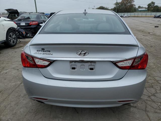 Photo 5 VIN: 5NPEC4AC2DH807805 - HYUNDAI SONATA SE 