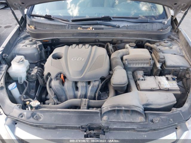 Photo 9 VIN: 5NPEC4AC2EH852258 - HYUNDAI SONATA 