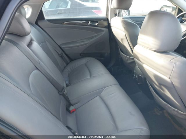 Photo 7 VIN: 5NPEC4AC3BH002375 - HYUNDAI SONATA 